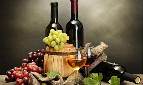 红酒加盟：葡萄酒与美食搭配十个法则  