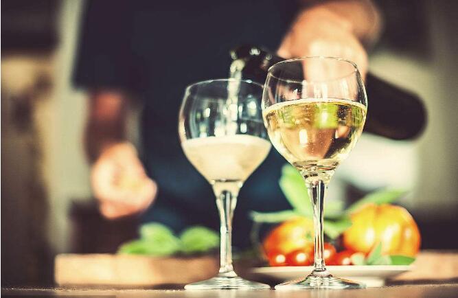 葡萄酒加盟代理生意好做吗?
